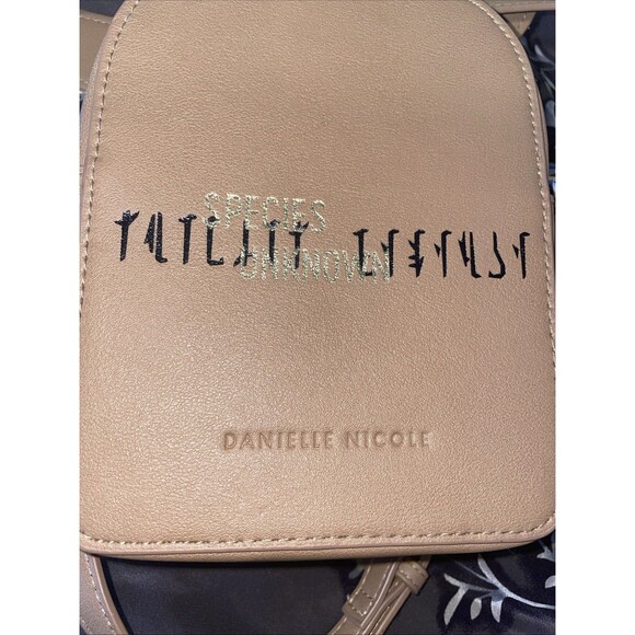 Danielle Nicole Star Wars Mandalorian Grogu Baby Yoda Crossbody Bag Purse Euc - Picture 8 of 15